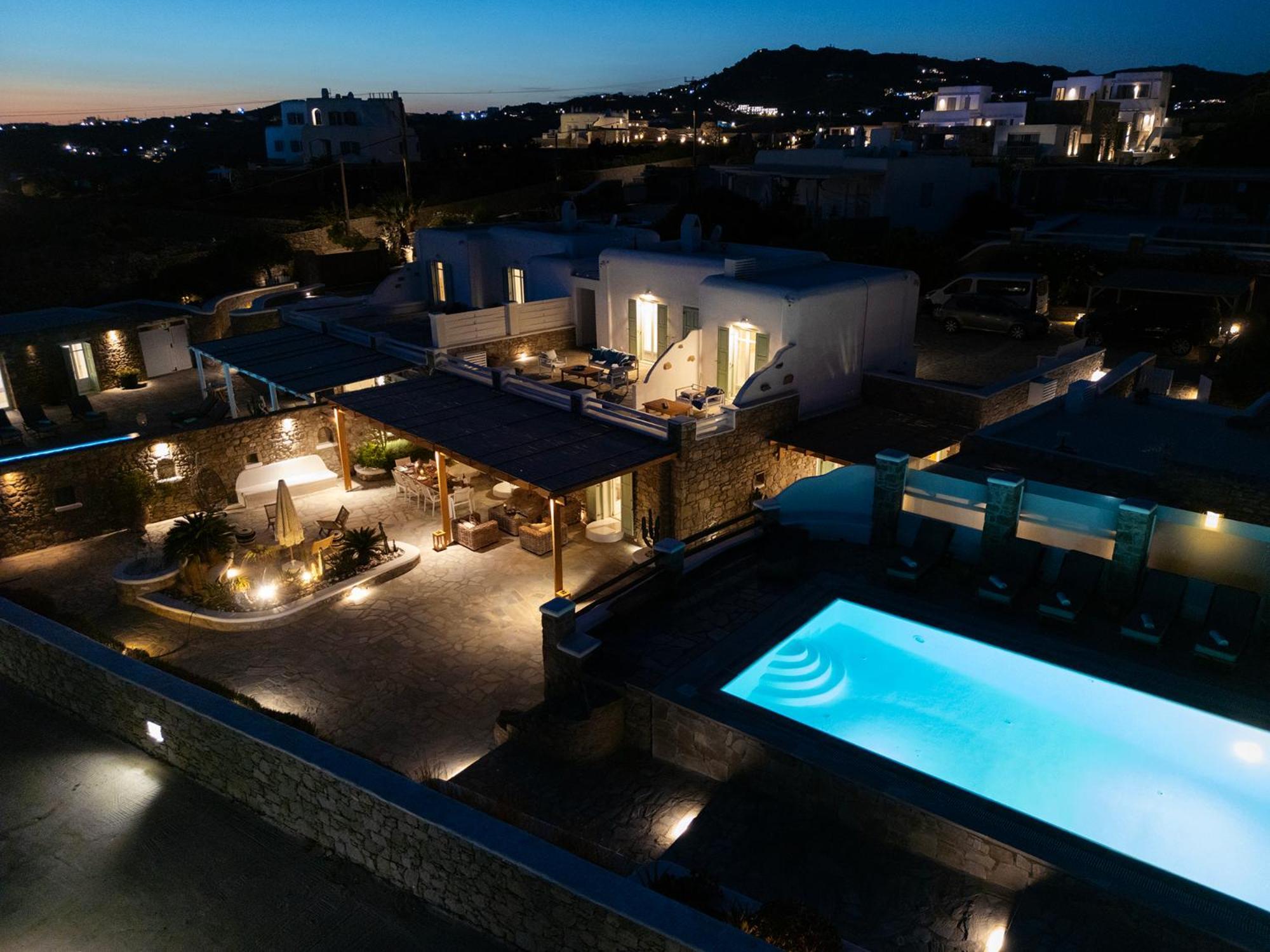 Mando Pool Villas W Sea Views - Five Bedrooms Пляж Супер-Парадайз Экстерьер фото
